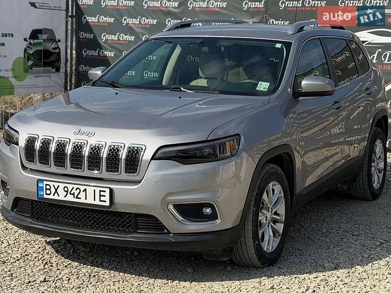 Jeep Cherokee