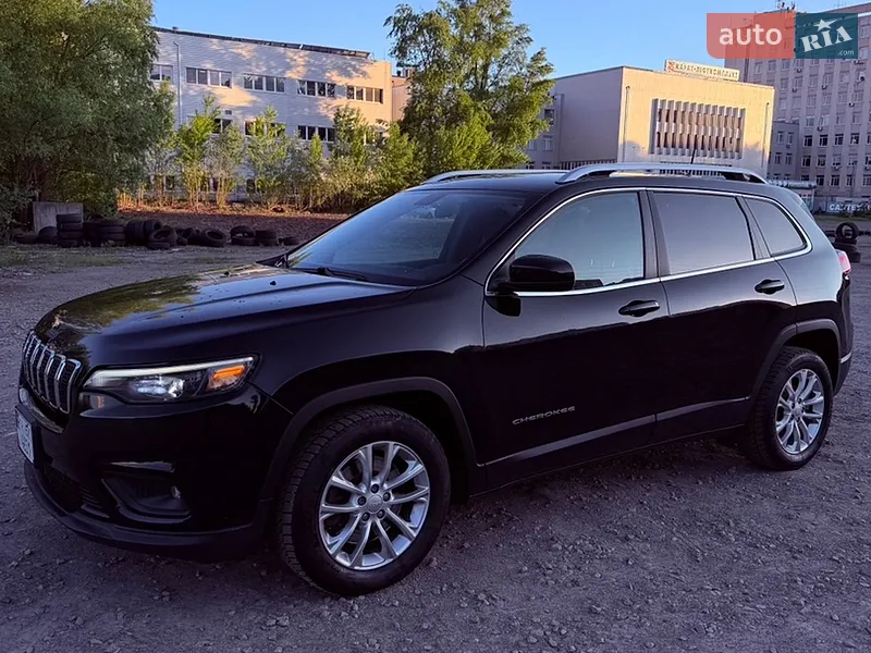 Jeep Cherokee