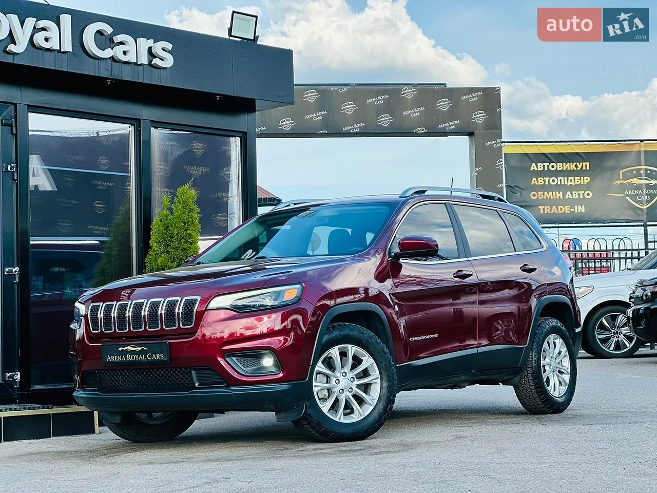 2018 Jeep Cherokee - фото 1