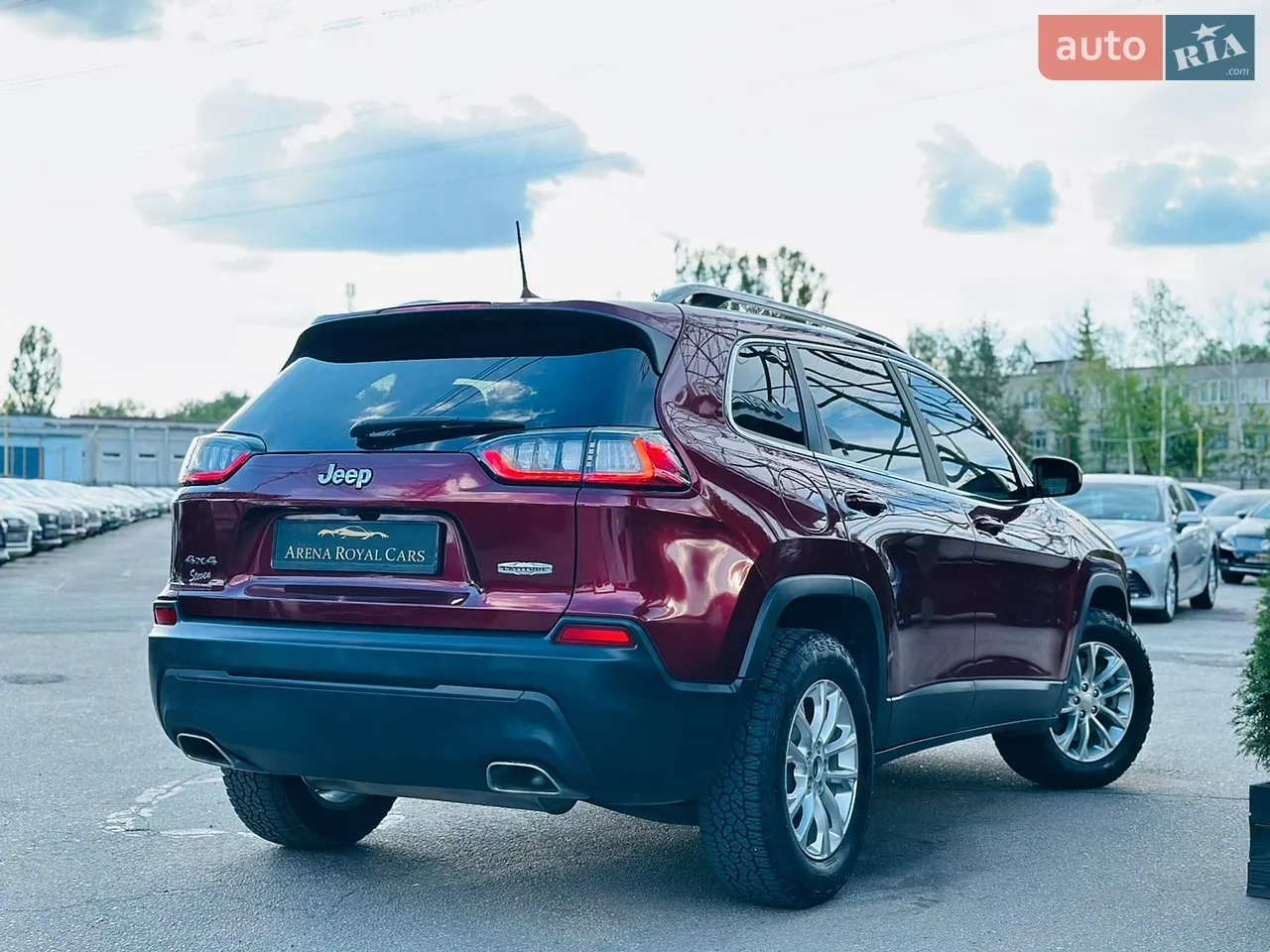 2018 Jeep Cherokee - мініатюра 2