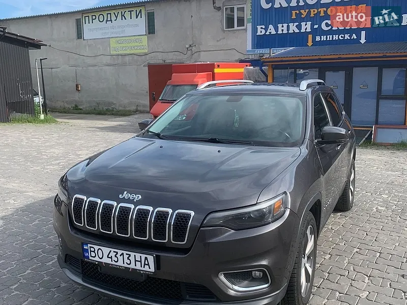 Jeep Cherokee