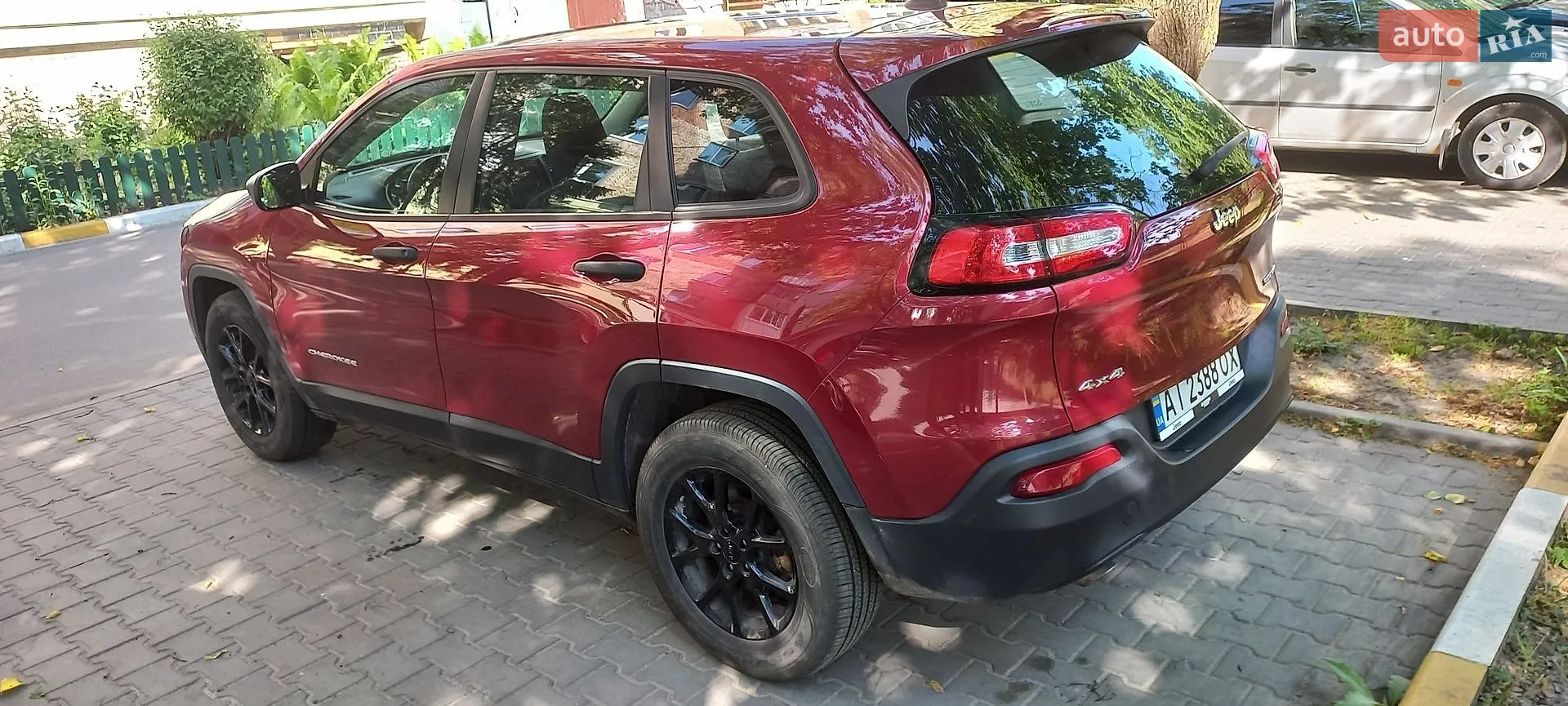 Jeep Cherokee 2014 VIN 1C4PJMAB5FW541098 фото оголошення 6 з 19