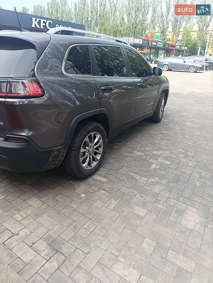 2018 Jeep Cherokee - мініатюра 4