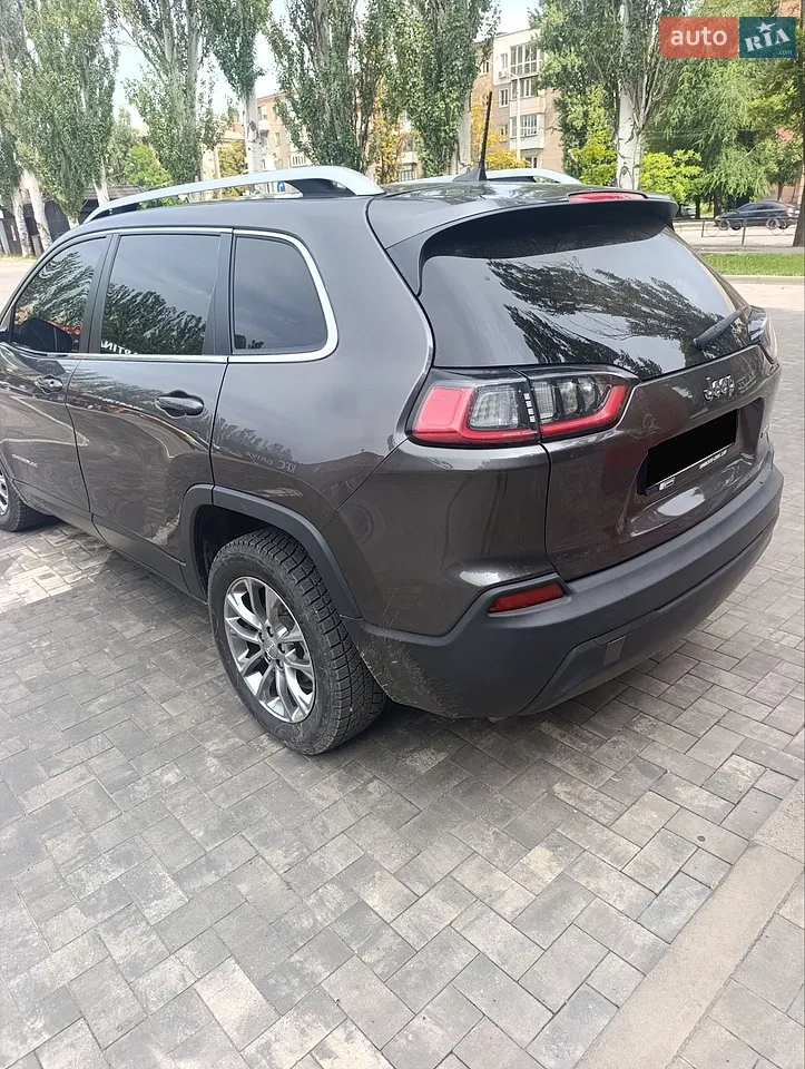 2018 Jeep Cherokee - мініатюра 3