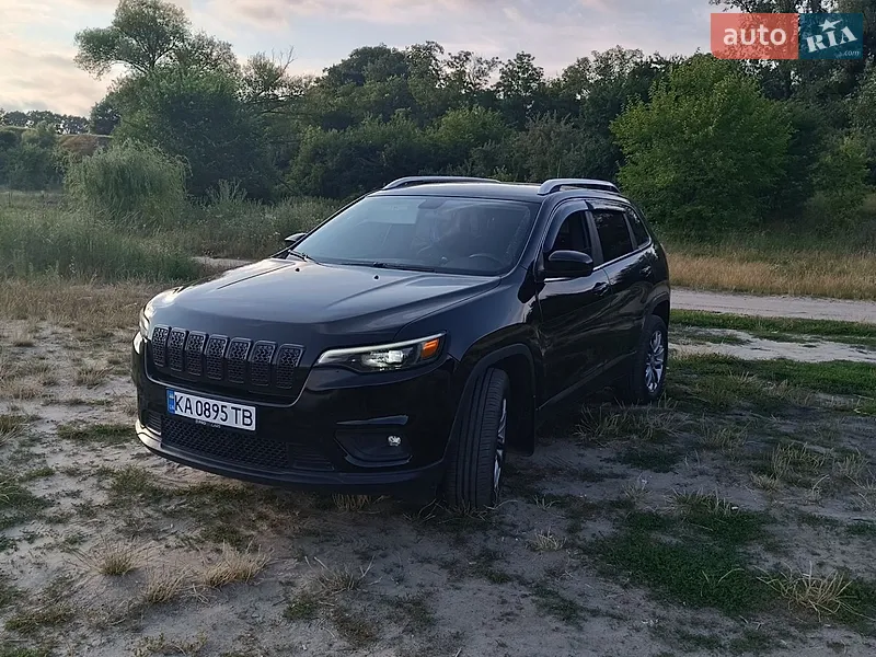 Jeep Cherokee