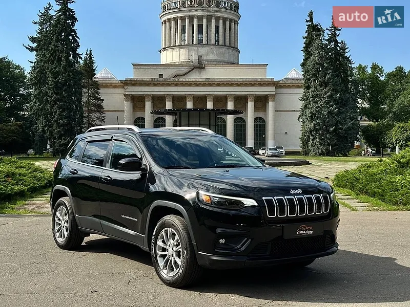 Jeep Cherokee