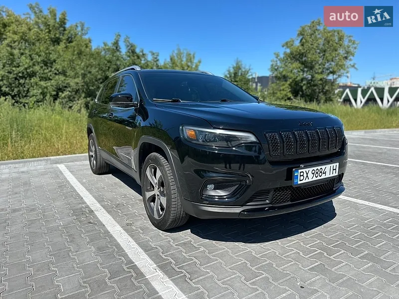 Jeep Cherokee
