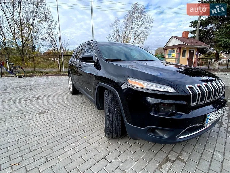 Jeep Cherokee
