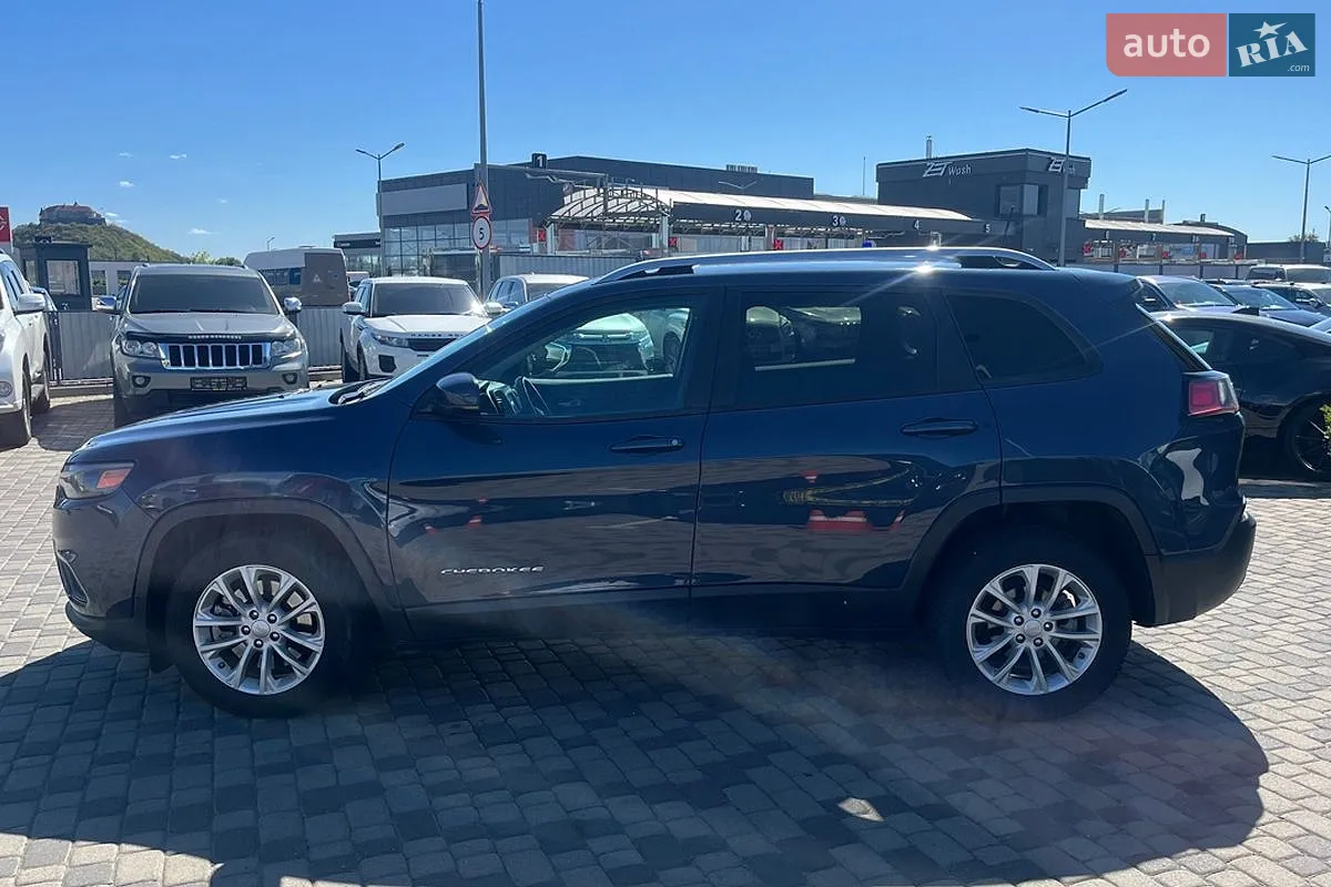 2020 Jeep Cherokee - мініатюра 4