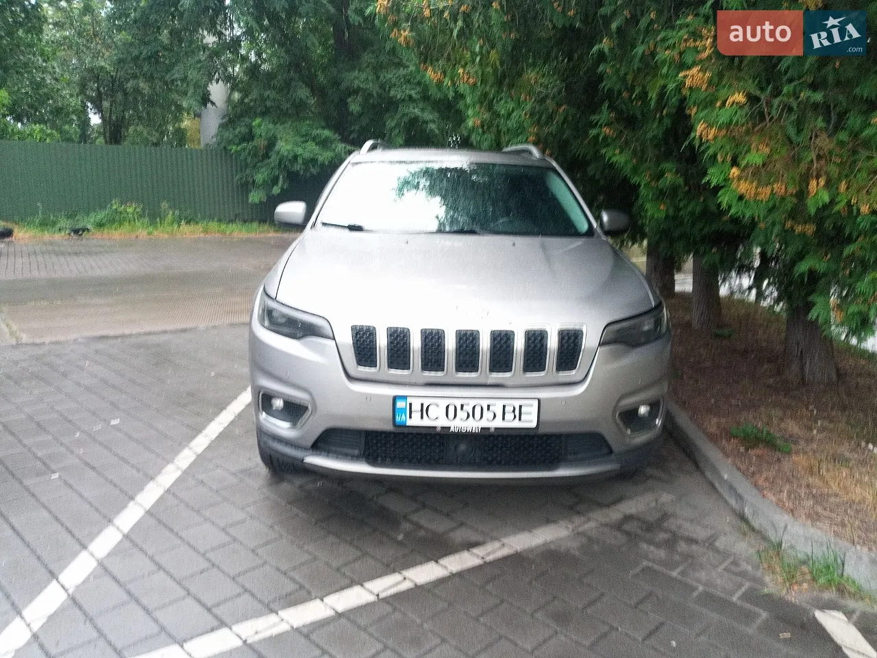 2019 Jeep Cherokee - фото 1