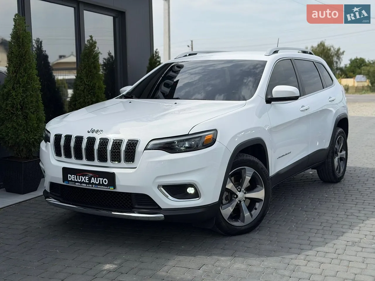 2018 Jeep Cherokee - фото 1