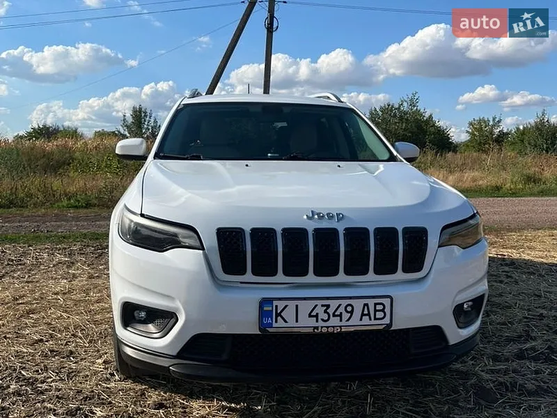Jeep Cherokee