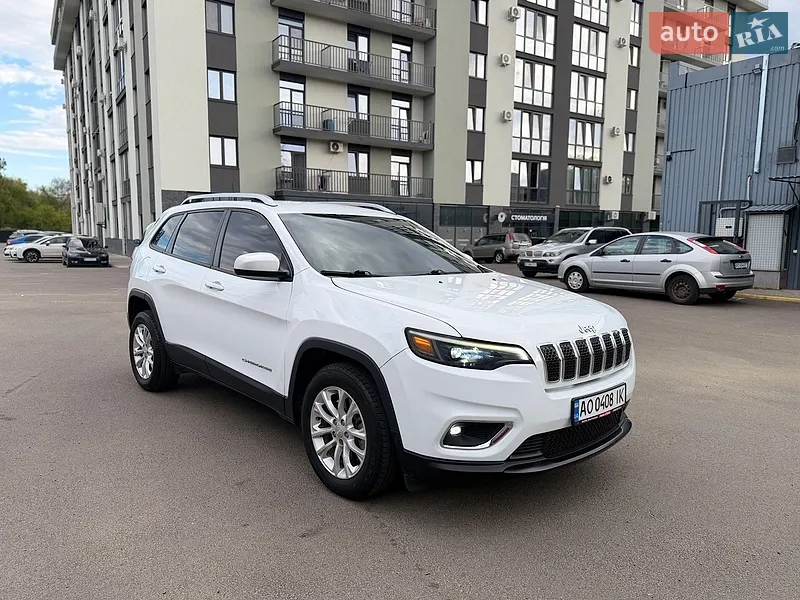 Jeep Cherokee