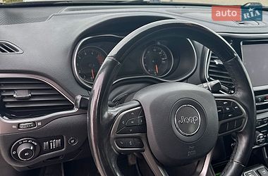 Внедорожник / Кроссовер Jeep Cherokee 2019 в Тернополе