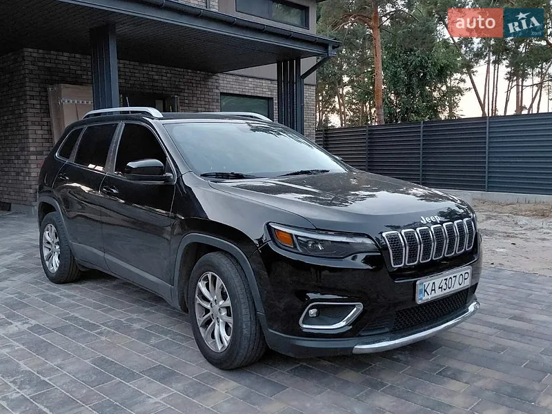 Jeep Cherokee
