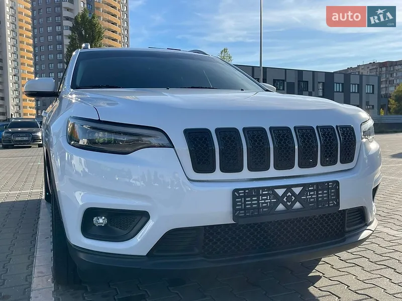 Jeep Cherokee