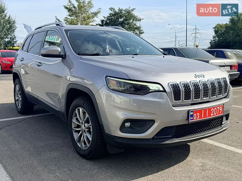 Jeep Cherokee