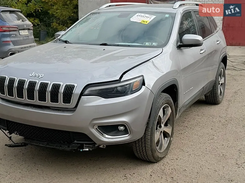 Jeep Cherokee