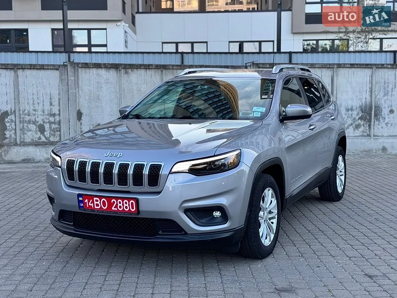Jeep Cherokee