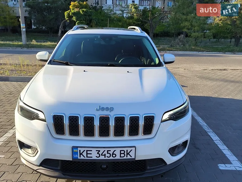 Jeep Cherokee