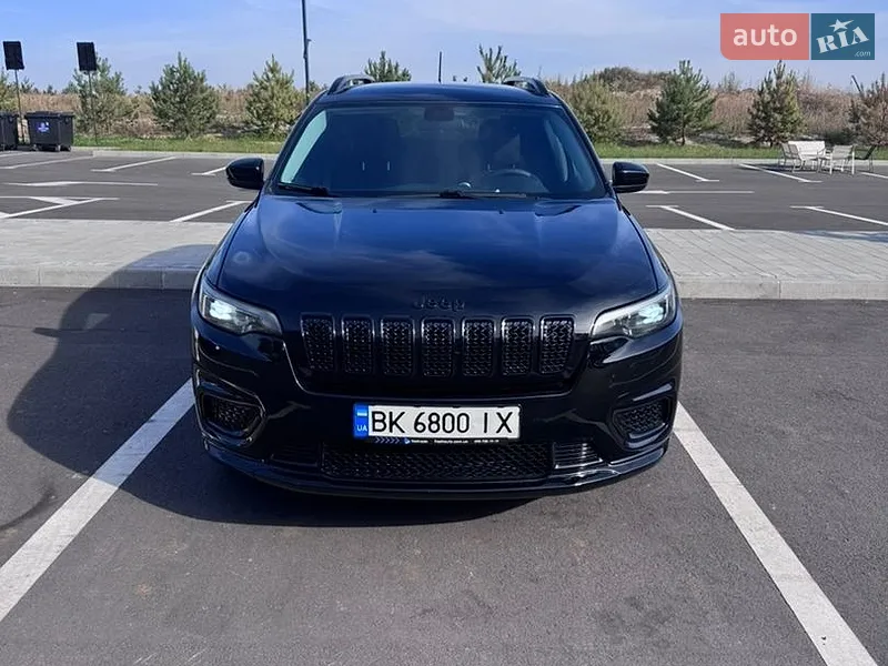 Jeep Cherokee