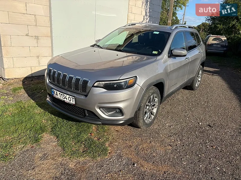 Jeep Cherokee
