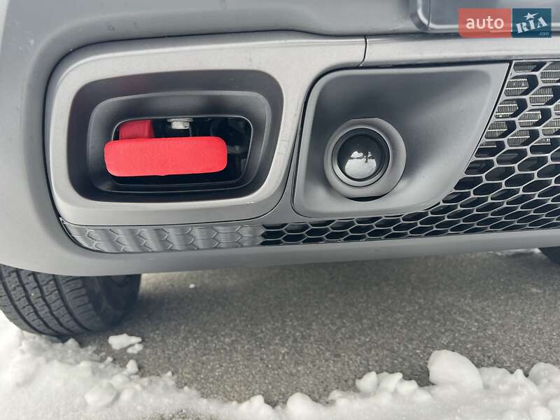 Внедорожник / Кроссовер Jeep Compass 2020 в Киеве
