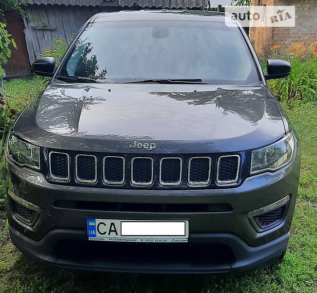 Внедорожник / Кроссовер Jeep Compass 2018 в Черкассах
