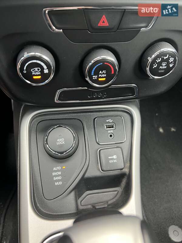 Внедорожник / Кроссовер Jeep Compass 2017 в Львове фото 18 Внедорожник / Кроссовер Jeep Compass 2017 в Львове