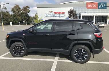 Внедорожник / Кроссовер Jeep Compass 2018 в Киеве