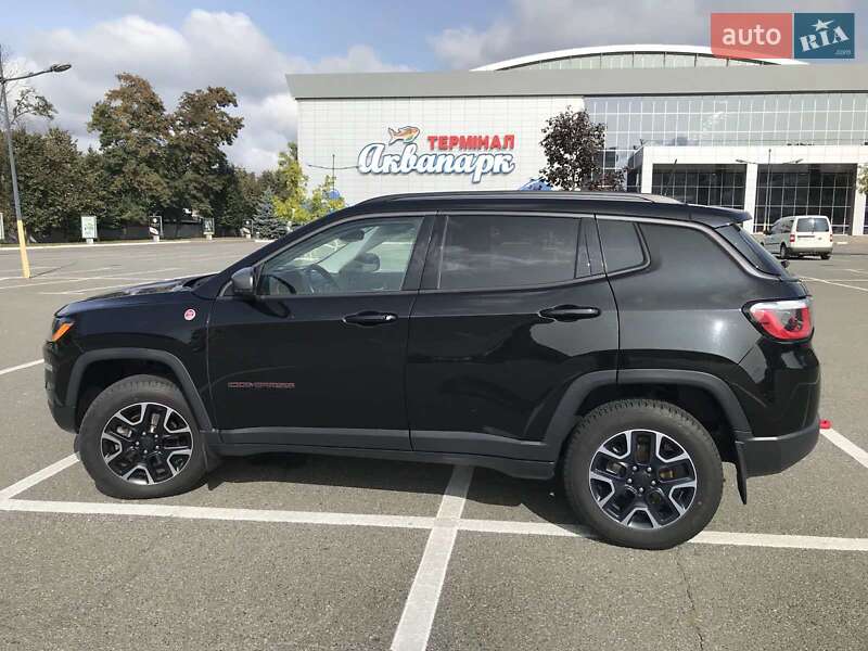 Внедорожник / Кроссовер Jeep Compass 2018 в Киеве