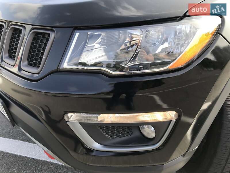 Внедорожник / Кроссовер Jeep Compass 2018 в Киеве