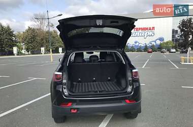 Внедорожник / Кроссовер Jeep Compass 2018 в Киеве
