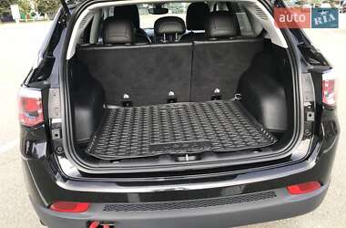 Внедорожник / Кроссовер Jeep Compass 2018 в Киеве