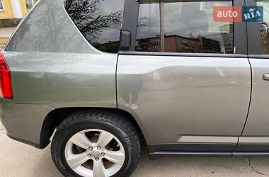 Внедорожник / Кроссовер Jeep Compass 2012 в Киеве