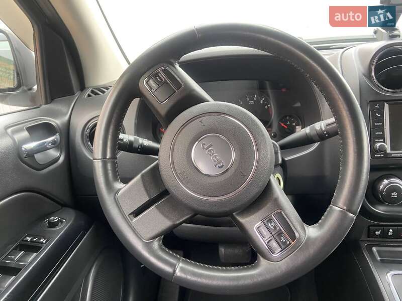 Внедорожник / Кроссовер Jeep Compass 2012 в Киеве