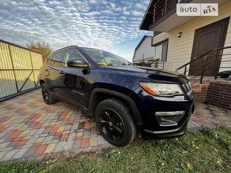 Внедорожник / Кроссовер Jeep Compass 2018 в Киеве
