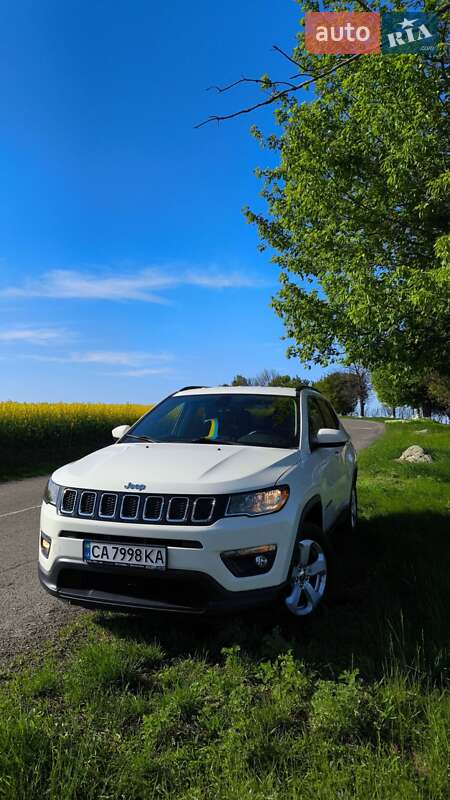 Внедорожник / Кроссовер Jeep Compass 2017 в Черкассах