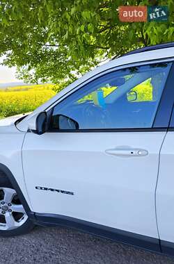 Внедорожник / Кроссовер Jeep Compass 2017 в Черкассах