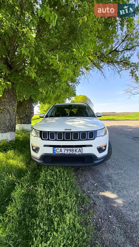Внедорожник / Кроссовер Jeep Compass 2017 в Черкассах
