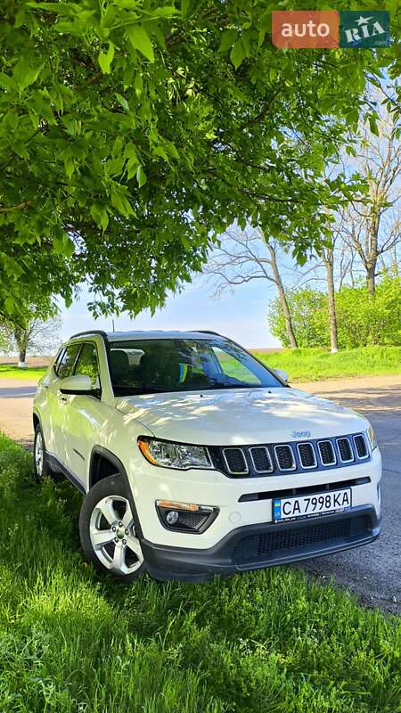 Внедорожник / Кроссовер Jeep Compass 2017 в Черкассах
