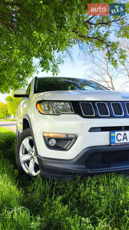 Внедорожник / Кроссовер Jeep Compass 2017 в Черкассах