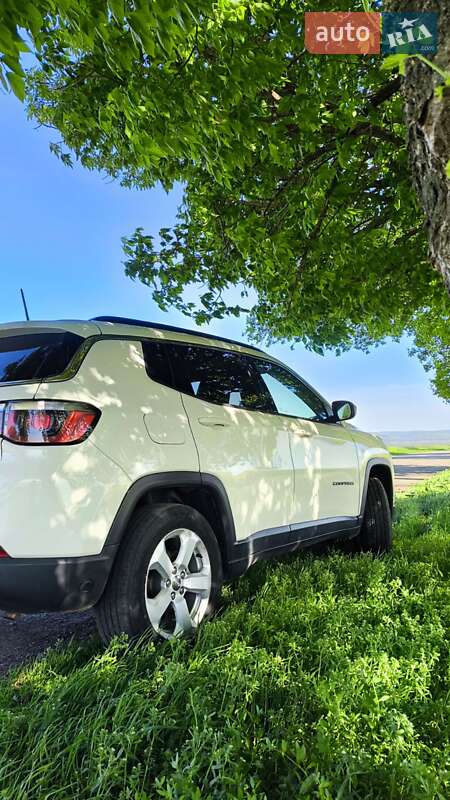 Внедорожник / Кроссовер Jeep Compass 2017 в Черкассах