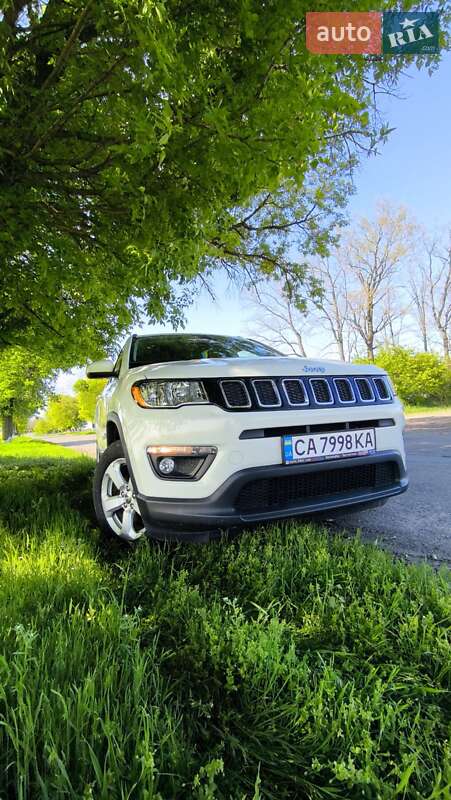 Внедорожник / Кроссовер Jeep Compass 2017 в Черкассах