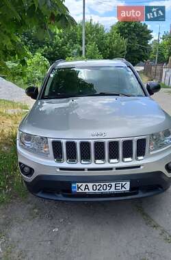 Jeep Compass  2011
