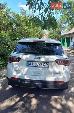 Внедорожник / Кроссовер Jeep Compass 2017 в Киеве