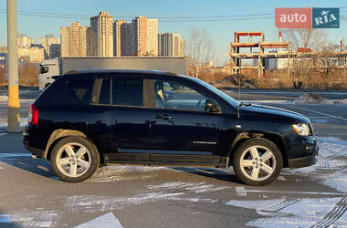 Внедорожник / Кроссовер Jeep Compass 2011 в Киеве