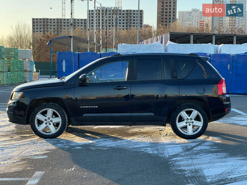 Внедорожник / Кроссовер Jeep Compass 2011 в Киеве