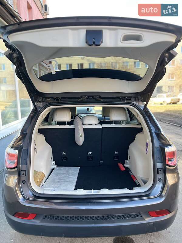 Внедорожник / Кроссовер Jeep Compass 2018 в Сумах