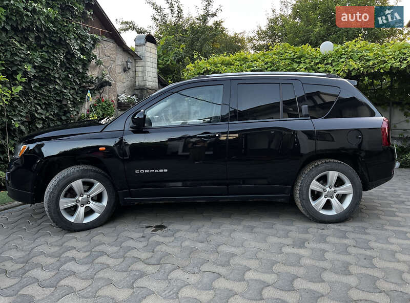 Внедорожник / Кроссовер Jeep Compass 2015 в Ивано-Франковске